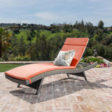 Outdoor Wicker Lounge with Water Resistant Cushion - NH151003